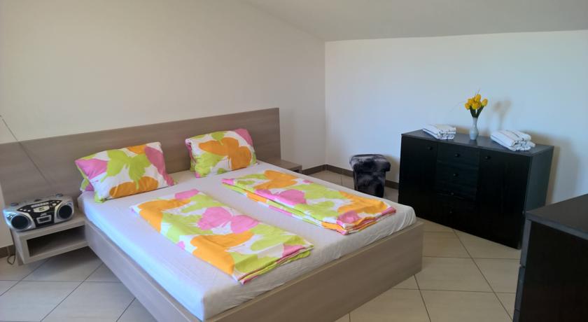 Kazinczy Apartment Кечкемет Номер фото